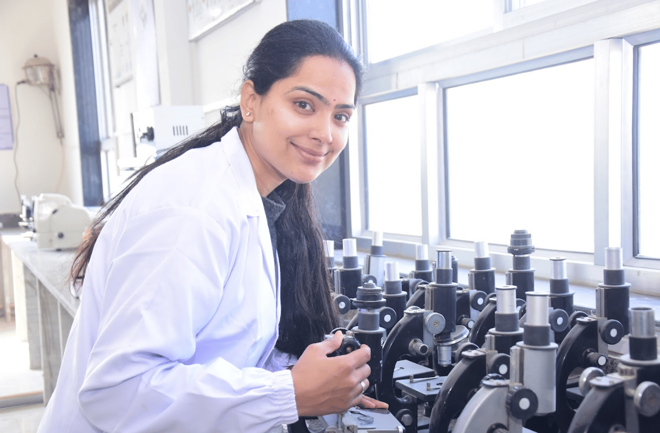 Biyani Institute of Pharmaceutical Sciences Jaipur Pharmacy Lab photo 27